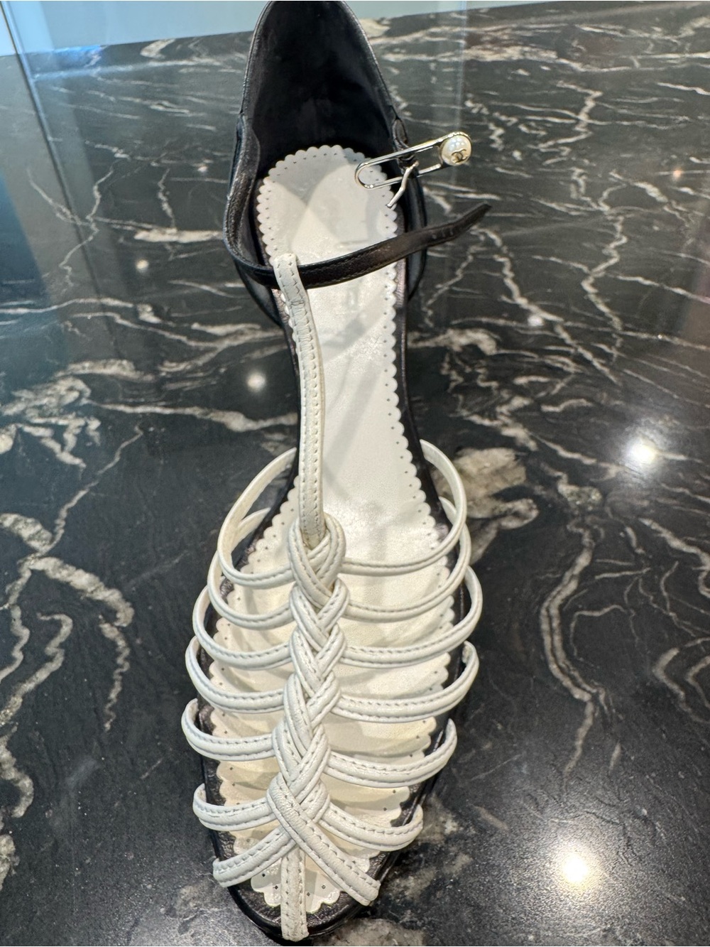 Authentic CHANEL Black & White Leather Sandals Size EU 38.5 / US 8